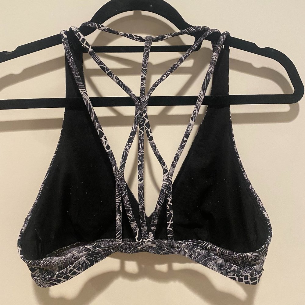 Lululemon, Size 6 Sports Bra - Picture 2 of 3